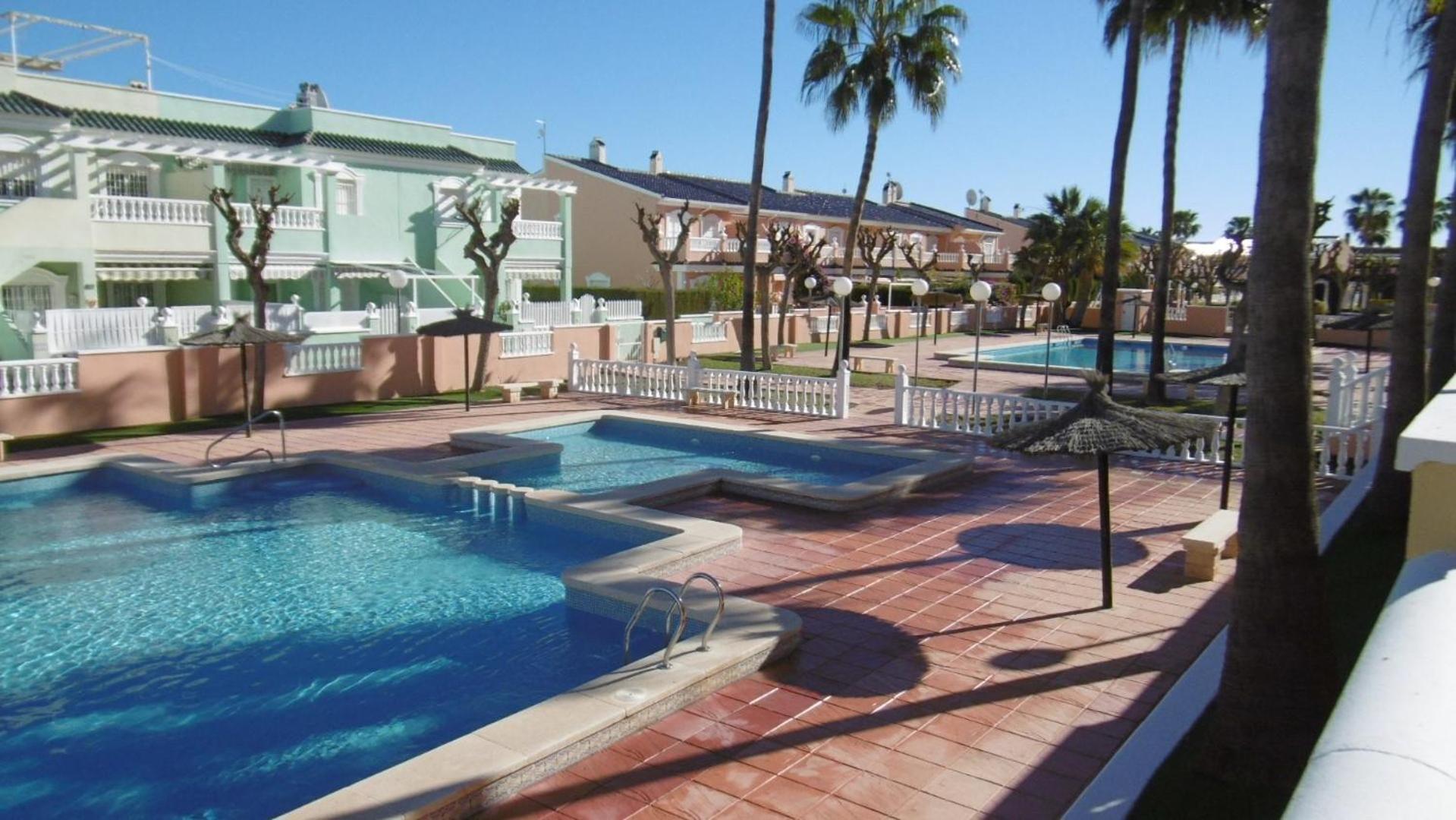 Gran Alicante Bungalow In Beach Resort Puerto Marino Екстериор снимка