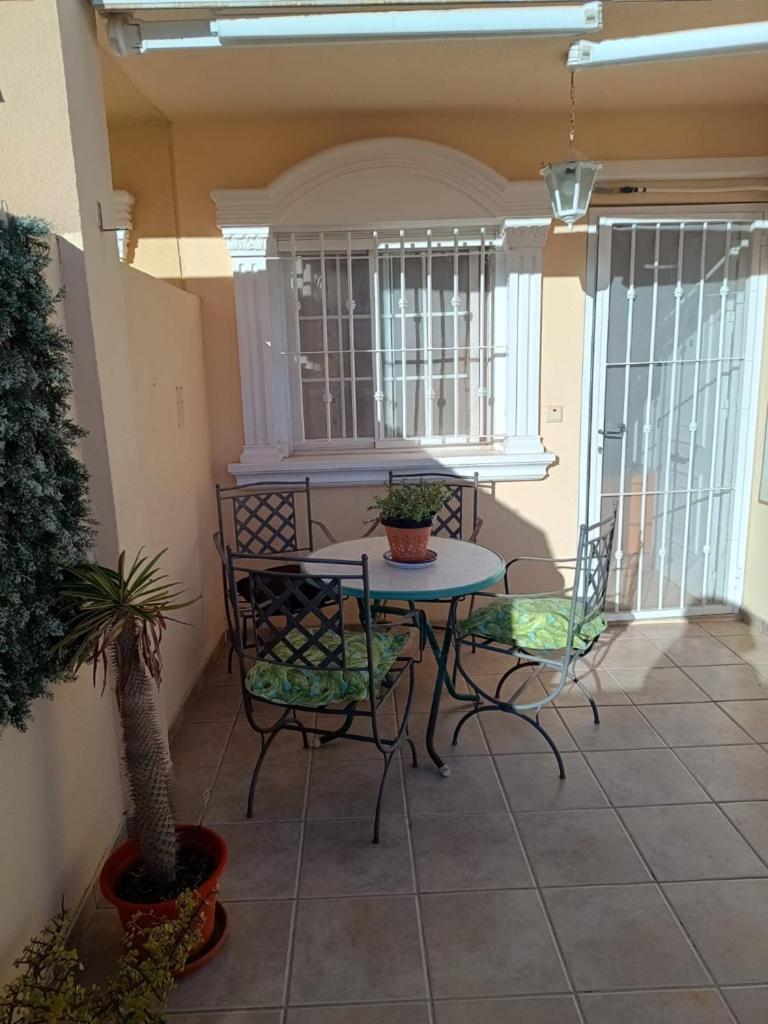Gran Alicante Bungalow In Beach Resort Puerto Marino Екстериор снимка
