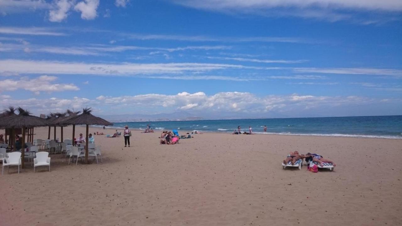 Gran Alicante Bungalow In Beach Resort Puerto Marino Екстериор снимка