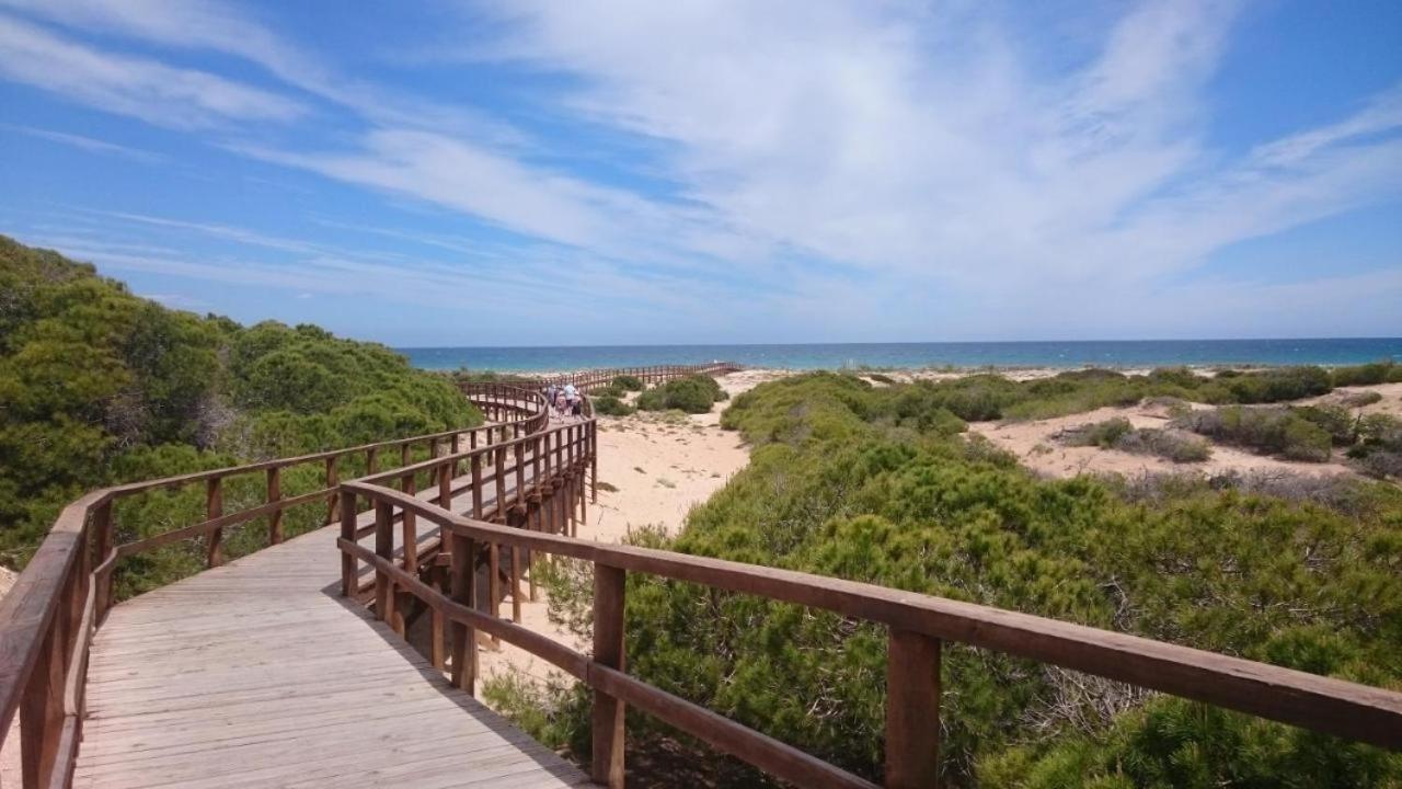 Gran Alicante Bungalow In Beach Resort Puerto Marino Екстериор снимка